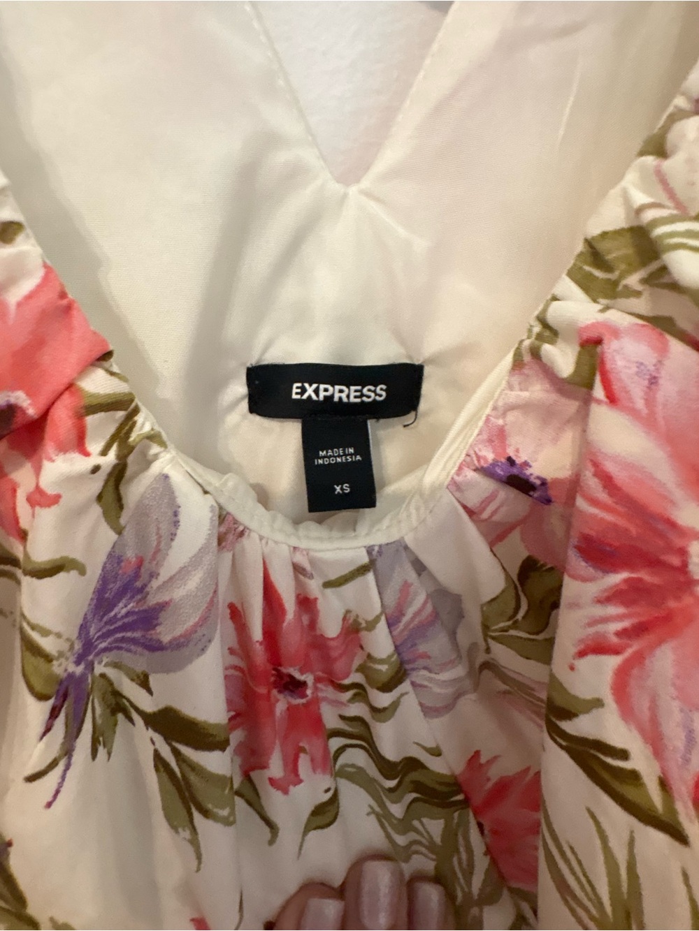 Express White Floral Puff-Sleeve Dress with Pink & Lavender Blooms - Picture 5 of 5